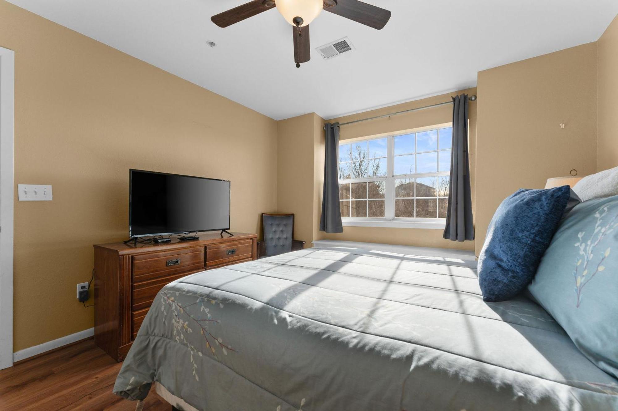 Point Lookout Cozy Top Floor 2Br Condo With View And Amenities!! מראה חיצוני תמונה