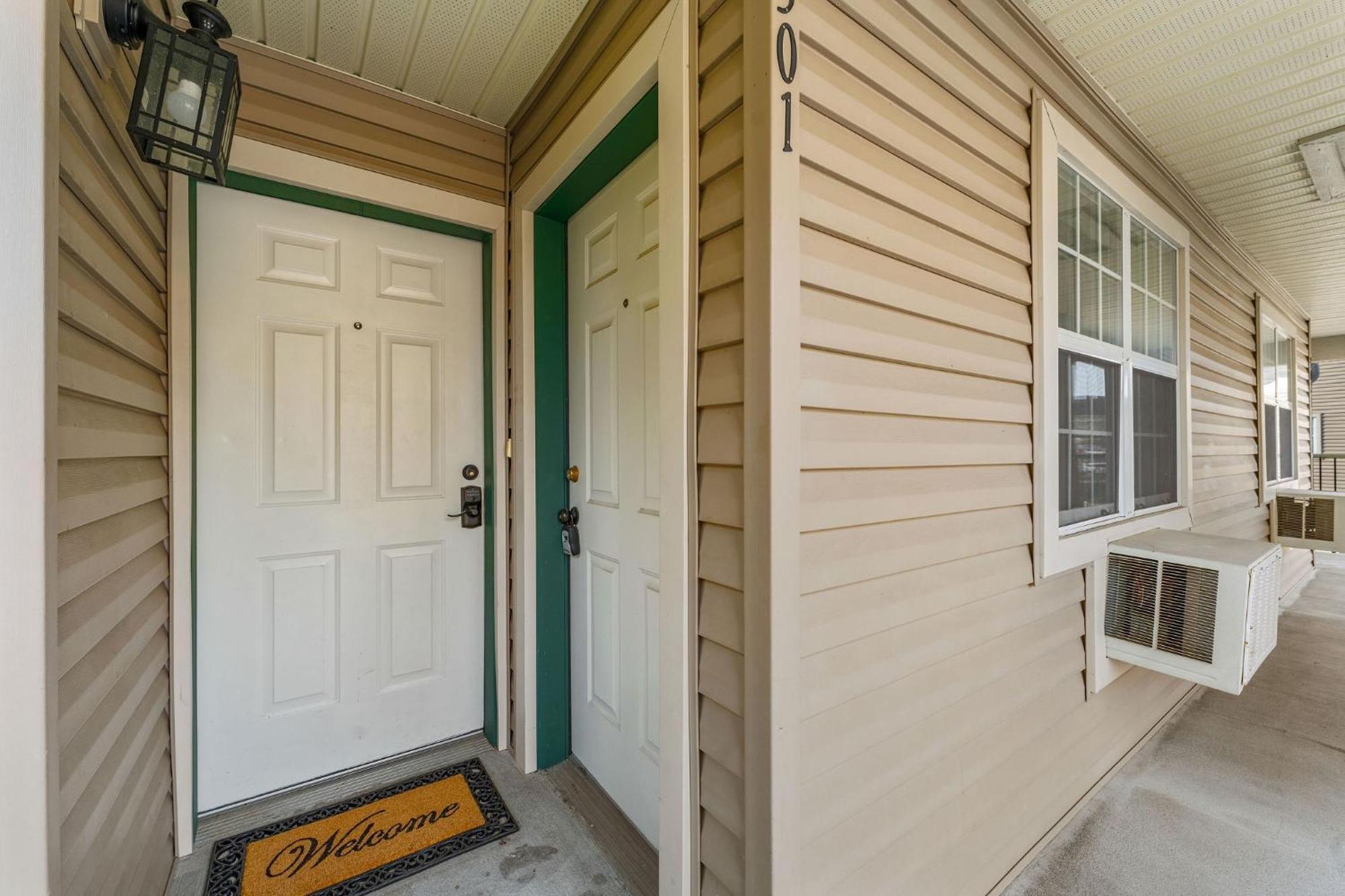 Point Lookout Cozy Top Floor 2Br Condo With View And Amenities!! מראה חיצוני תמונה