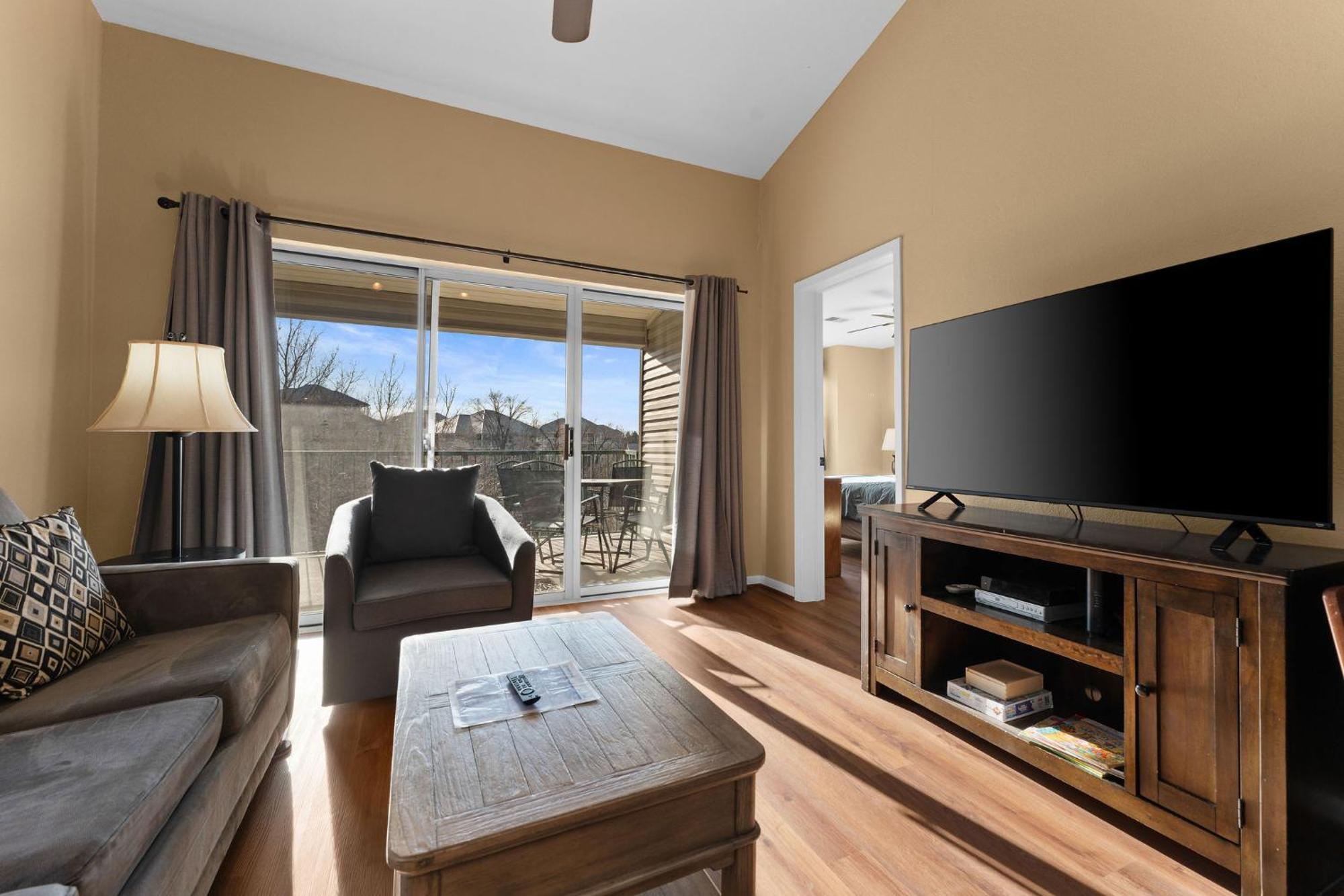 Point Lookout Cozy Top Floor 2Br Condo With View And Amenities!! מראה חיצוני תמונה
